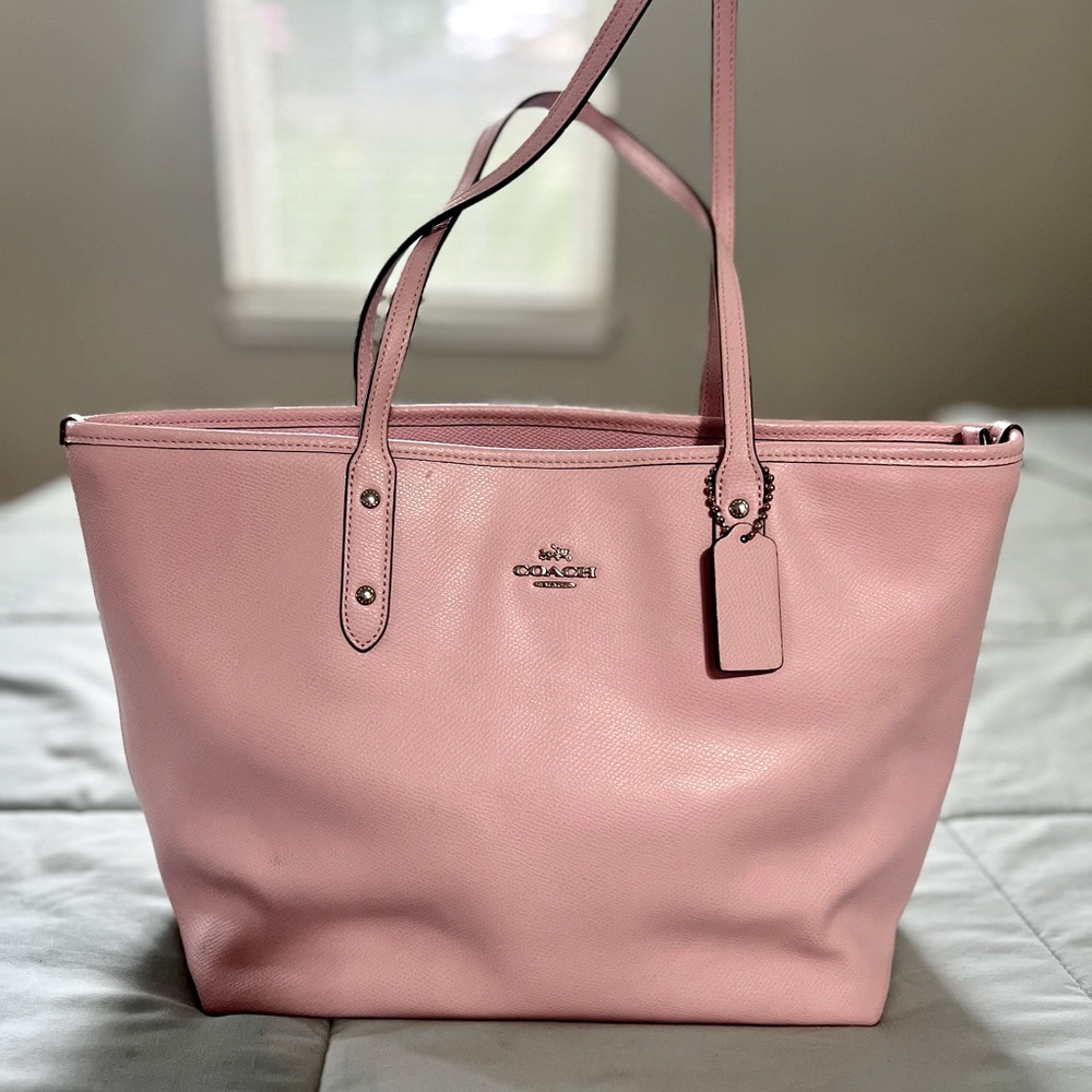 Coach purse! 🩷